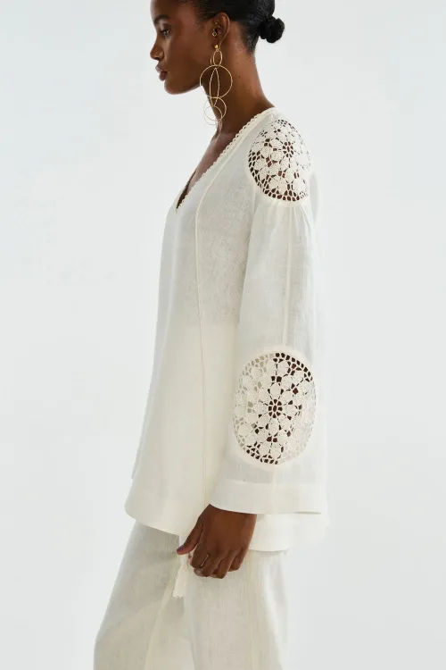 BLUSA LINHO CROCHET
